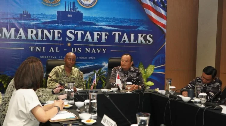Indonesian Navy and U.S. Navy Hold Submarine Staff Talks