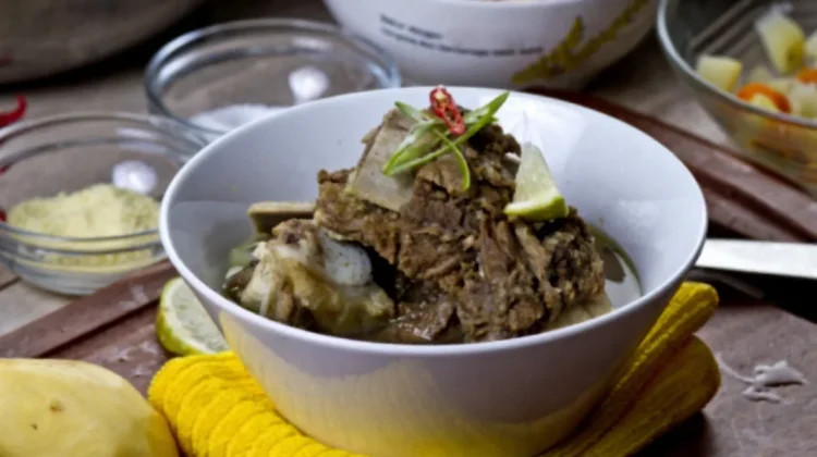 Sop Tunjang Delivers Tender Beef, Rich Sumatran Broth