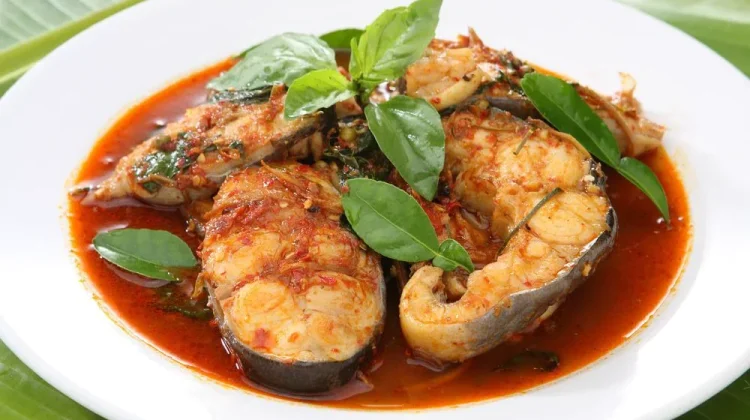 Asam Pedas Baung Delivers Riau’s Bold Sour-Spicy Flavor