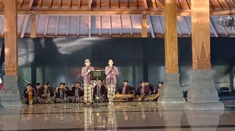 Gunungkidul Preserves Rinding Gumbeng, Its Traditional Bamboo Instrument
