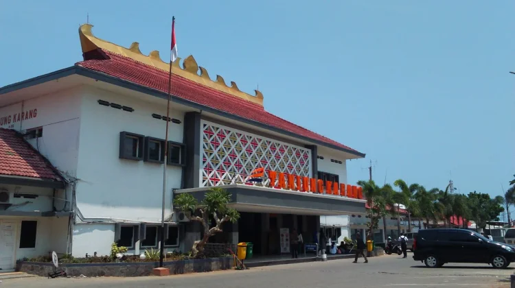 Tanjungkarang Station: Where Dutch-Era Railway Heritage Meets Lampung Culture