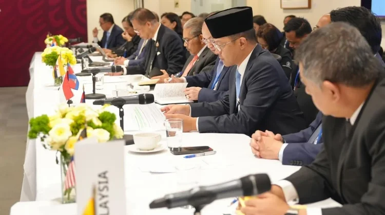 Sugiono Pushes for Stronger ASEAN-Pacific Alliance Connectivity