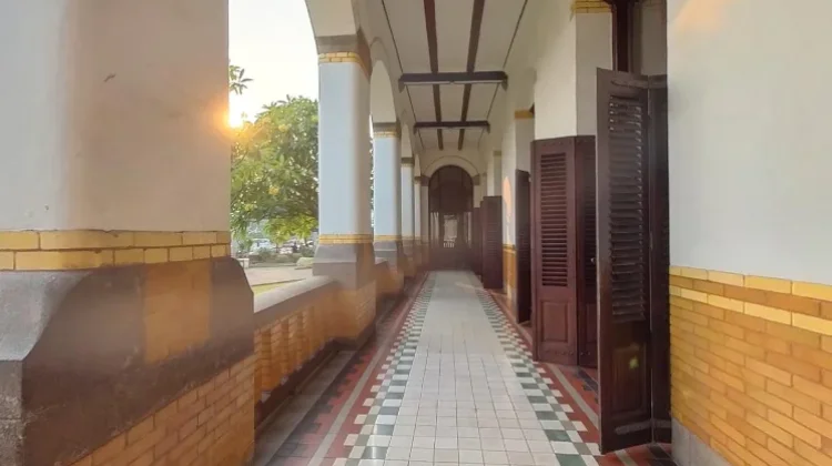 Lawang Sewu: Semarang's Historic Thousand-Door Building