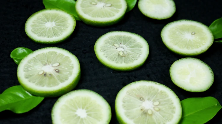 Citrus Aurantiifolia: Vitamin C and Skin Benefits