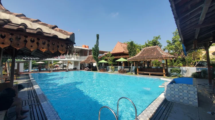 New Bale Tirto: Natural Spring Pools Meet Javanese Heritage in Klaten