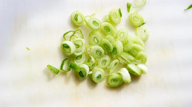 Green Onions: Health Benefits for Immunity & Digestion