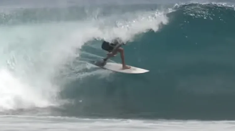 Desert Point Produces Long, Hollow Barrels in Southwest Lombok