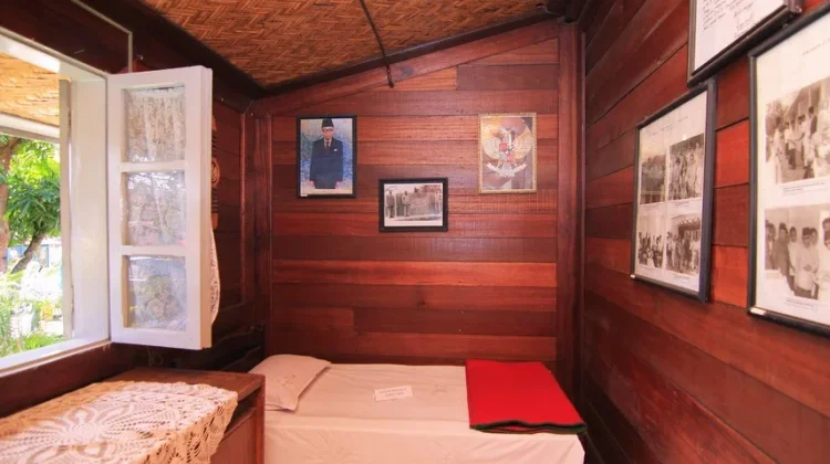 Museum Honors Birthplace of 1st VP Hatta