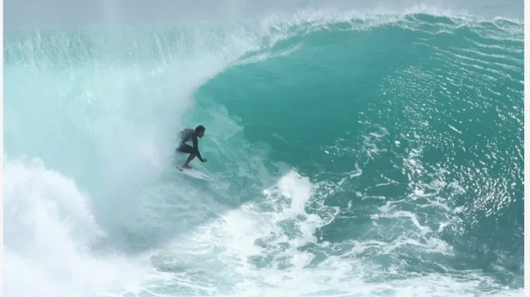 Surfer Pajar Ariyana Wins Asian Games Silver
