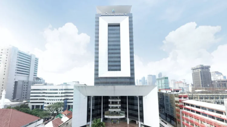 Indonesia National Library Gets 100 Chinese Book Titles