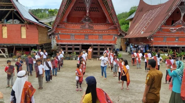 The Tor-Tor Dance Introduces Batak Culture to the World