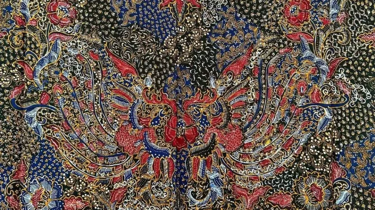 Batik Lasem: Where Javanese and Chinese Cultures Meet - RRI.co.id