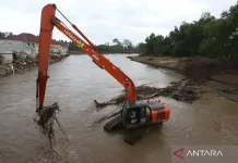 Ministry Accelerates Meureudu River Restoration to Prevent Flooding