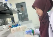 Indonesian Researcher Explores Bioplastics from Cassava Starch