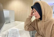 Headache While Fasting? Here’s How to Overcome It