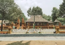 Indonesia Moves to Revitalize 600-Year-Old Cirebon Palace