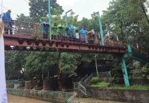 Indonesian Government Pours 10,000L Eco Enzyme to Clean Polluted River