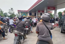 Indonesia Assures Stable Fuel Supply, Public Urged to Stay Calm