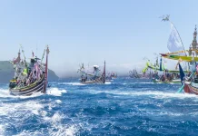 Petik Laut Tradition, a Balance with Universe