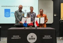 Australian Ambassador Visits Bandung to Witness Signing of MoU