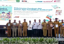 Indonesia Launches Anti-Corruption Guidebook and Teaching Materials for Schools