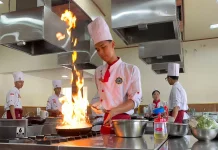 Indonesian Govt Encourages Vocational High School Grads to Work Abroad