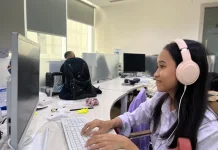 Listening to Music at Work May Boost Productivity and Improve Focus