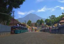 Explore Mount Kawi, Malang's Natural, Cultural, and Spiritual Gem
