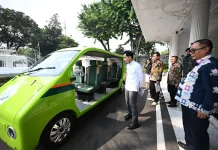 Unissula University Students Develop Solar-Assisted Electric Vehicle Prototype