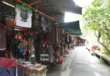 10 Most Popular and Unique Souvenirs from Lake Toba