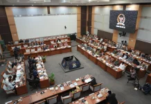 Indonesia Seeks Early Hajj Fund Approval for 2027 Pilgrimage