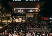 Indonesia's Football Watch Parties Boost Community and Local Economy