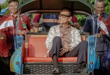 Indonesia Launches Electric Pedicab Program for Sustainable Tourism