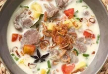 From Batavia to the Dinner Table: The Story Behind the Popularity of Soto Betawi