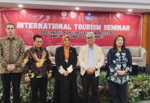 Communication Doctoral program held an International Tourism Seminar