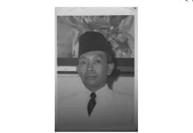 Minister Supports Proposal to Honor Mr. Assaat as National Hero