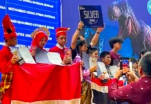 Indonesian Students Win Awards at Youth Robotics Competition