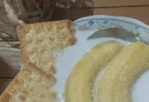 Indonesia’s Traditional Banana Dessert