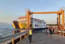 Govt Optimizes Ferry Services to Deliver Aid to Earthquake-Hit NTT
