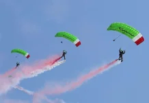 TNI Deploys Special Paratroopers to Fight Forest and Land Fires in Hard-to-Reach Are