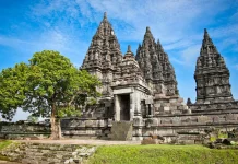 Candi Prambanan: Indonesia's Iconic Hindu Heritage
