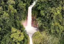 Ketemu Jodoh Waterfall Offers a Scenic Escape in South Sulawesi