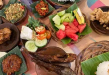 Indonesian Food Culture Reflects Natural Diversity and Traditions