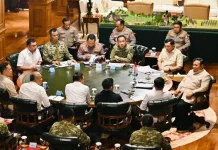 President Prabowo Meets Military, Police Chiefs Over Forest Fires