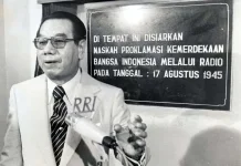 Three Radio Heroes Risked Death to Air Indonesia's Freedom