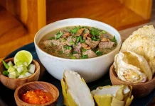 Coto Makassar: South Sulawesi’s Timeless Culinary Heritage