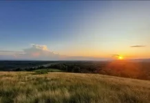 Mareda Kamau Hill Offers Stunning Sunrise and Sunset Views in Southwest Sumba