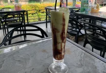 Avocado Juice, Indonesia’s Sweet Take on Versatile Fruit