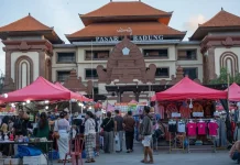 Pasar Badung Preserves Bali's Traditional Market Culture