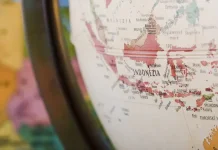 The Spice Route: From Ancient Trade Network to a Global Model for Sharing Knowledge